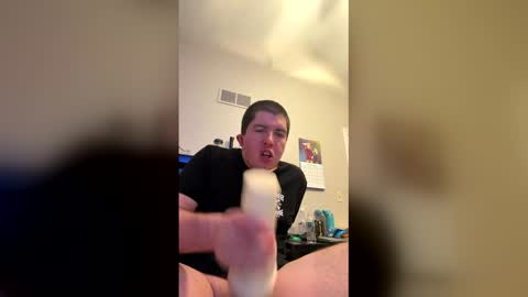 kylevogt2024 online show from March 21, 2026, 2:05 am