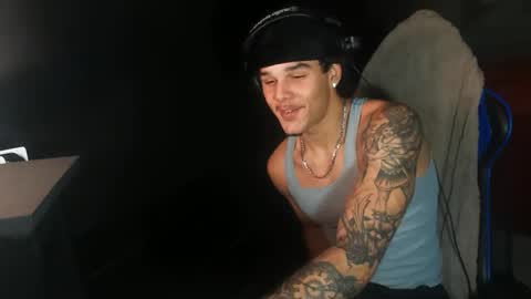 Snapshot of kylewhitedgs chatting on December 7, 2024, 2:53 am KyleWhiteDGS online show from December 7, 2024, 2:53 am