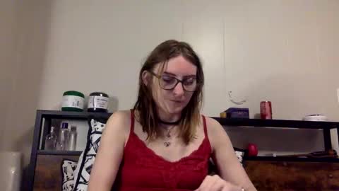Snapshot of kylianna chatting on April 21, 2026, 12:12 am Kylianna online show from April 21, 2026, 12:12 am