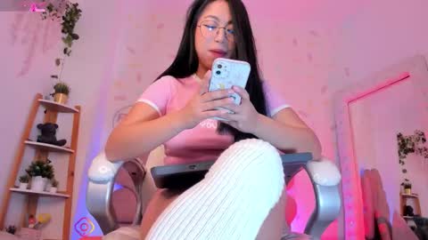 Snapshot of kylie_evans_18 chatting on February 26, 2026, 11:15 pm Kylie online show from February 26, 2026, 11:15 pm