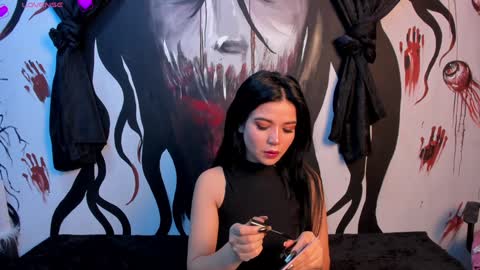 Snapshot of kylie_foxx1 chatting on December 6, 2024, 11:57 pm submissive demon Please help me to reach 500 thumbs up online show from December 6, 2024, 11:57 pm