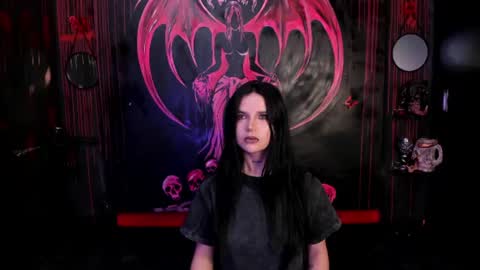 submissive demon Please help me to reach 500 thumbs up online show from June 26, 2026, 1:32 am