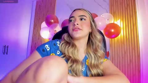 Snapshot of kylie_jones6 chatting on November 20, 2025, 12:22 am KYLIE online show from November 20, 2025, 12:22 am