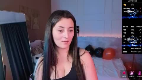 Snapshot of kylie_mellow chatting on October 30, 2025, 1:34 pm Kylie online show from October 30, 2025, 1:34 pm