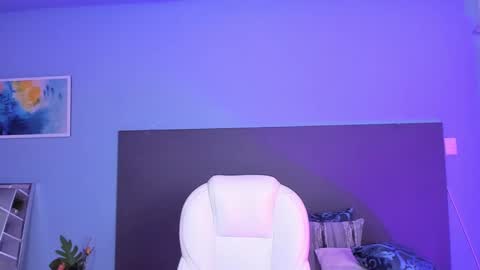 Snapshot of kylie_reyes chatting on December 27, 2024, 1:43 am Kylie Reyes online show from December 27, 2024, 1:43 am