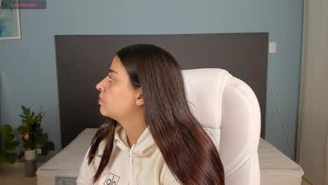 Snapshot of kylie_reyes chatting on December 30, 2024, 7:42 pm Kylie Reyes online show from December 30, 2024, 7:42 pm