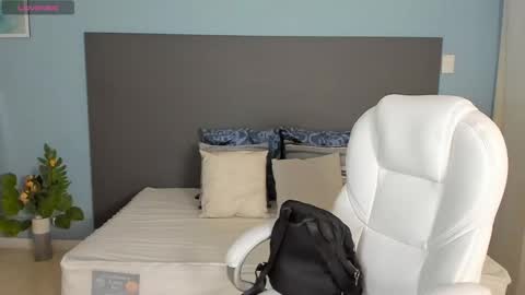 Snapshot of kylie_reyes chatting on January 14, 2025, 7:43 pm Kylie Reyes online show from January 14, 2025, 7:43 pm