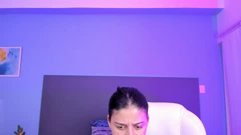 Snapshot of kylie_reyes chatting on January 15, 2025, 1:45 am Kylie Reyes online show from January 15, 2025, 1:45 am