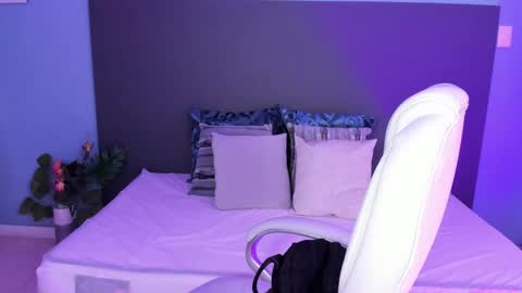 Snapshot of kylie_reyes chatting on January 24, 2025, 7:18 pm Kylie Reyes online show from January 24, 2025, 7:18 pm