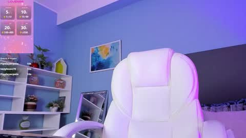 Snapshot of kylie_reyes chatting on March 4, 2025, 11:11 pm Kylie Reyes online show from March 4, 2025, 11:11 pm