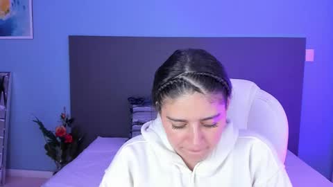 Snapshot of kylie_reyes chatting on March 7, 2025, 7:16 pm Kylie Reyes online show from March 7, 2025, 7:16 pm