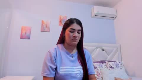 Snapshot of kyliebenson chatting on June 19, 2026, 12:31 pm Melissa online show from June 19, 2026, 12:31 pm