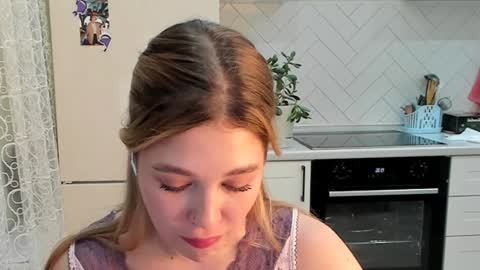 Snapshot of kylieblond chatting on December 19, 2024, 4:35 pm Din online show from December 19, 2024, 4:35 pm