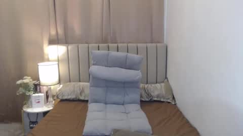 Snapshot of kyliefox22 chatting on March 10, 2026, 3:50 pm kyliefox22 online show from March 10, 2026, 3:50 pm