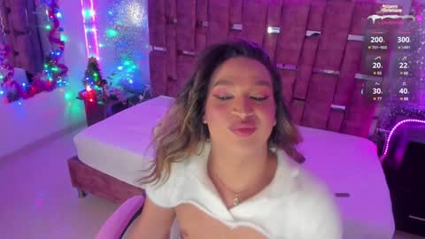 Snapshot of kylievictoria_ chatting on December 24, 2024, 7:28 am Kylie online show from December 24, 2024, 7:28 am