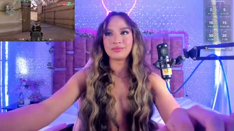 Snapshot of kylievictoria_ chatting on March 11, 2025, 7:37 am Kylie online show from March 11, 2025, 7:37 am