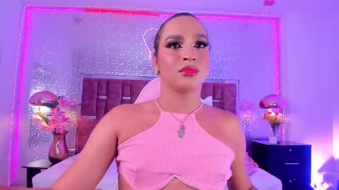 Snapshot of kylievictoria_ chatting on September 20, 2025, 4:24 am Kylie online show from September 20, 2025, 4:24 am