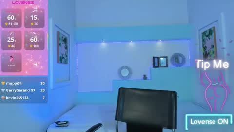 Kylie West online show from March 9, 2025, 8:51 am