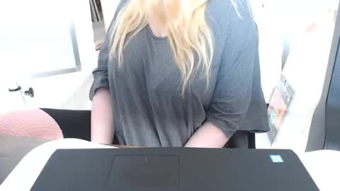 Snapshot of kymchi chatting on July 26, 2026, 9:54 pm Check Out My NSFW OnlyFans Link On Bio online show from July 26, 2026, 9:54 pm