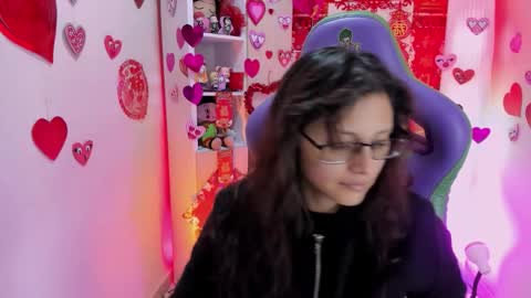 Kyomi online show from February 5, 2026, 11:48 am