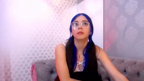 kyomi_hunt online show from July 19, 2026, 5:00 am