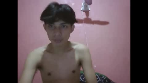 kyoshi_19 online show from October 4, 2025, 12:47 pm