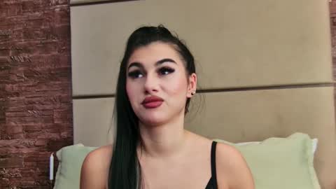 Kyra online show from December 6, 2024, 2:02 am