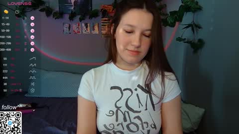 Snapshot of l1bert1n chatting on December 17, 2024, 4:23 am Victoria online show from December 17, 2024, 4:23 am