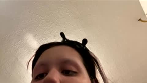 Snapshot of l1lybaby chatting on February 1, 2026, 1:09 pm Lily online show from February 1, 2026, 1:09 pm