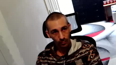 l1v1nth3dr3am online show from March 25, 2026, 12:11 pm