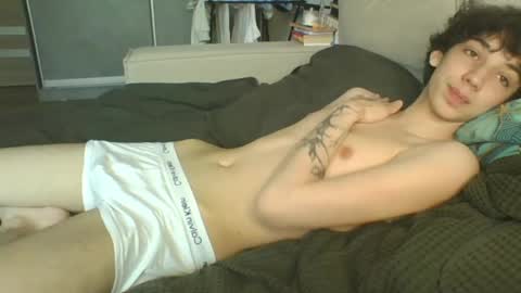 Snapshot of l8199 chatting on May 22, 2026, 12:33 pm liam online show from May 22, 2026, 12:33 pm