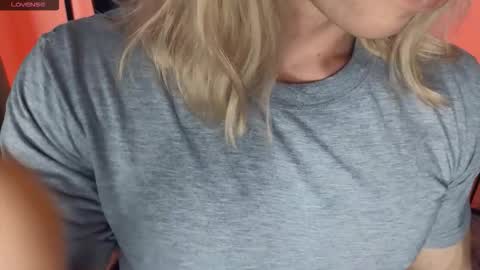 Snapshot of l_adonis_l chatting on January 14, 2026, 8:20 am Adonis online show from January 14, 2026, 8:20 am