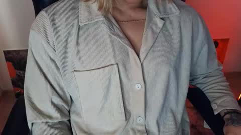 Snapshot of l_adonis_l chatting on March 21, 2026, 7:35 am Adonis online show from March 21, 2026, 7:35 am