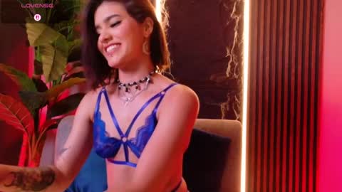 Snapshot of la_diabla_111_ chatting on September 19, 2025, 8:20 pm Karime online show from September 19, 2025, 8:20 pm