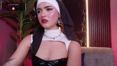 Snapshot of la_diabla_111_ chatting on October 31, 2025, 7:26 pm Karime online show from October 31, 2025, 7:26 pm