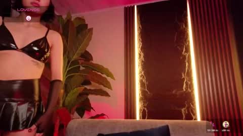 Snapshot of la_diabla_111_ chatting on November 11, 2025, 8:31 pm Karime online show from November 11, 2025, 8:31 pm