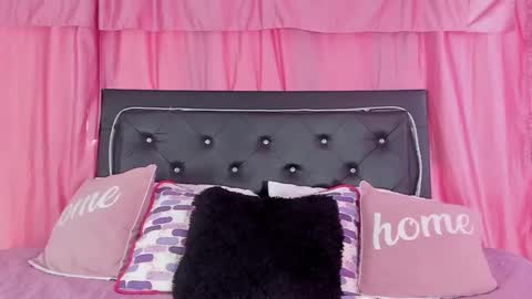 Snapshot of la_parce777 chatting on December 10, 2024, 1:00 pm Victoria online show from December 10, 2024, 1:00 pm