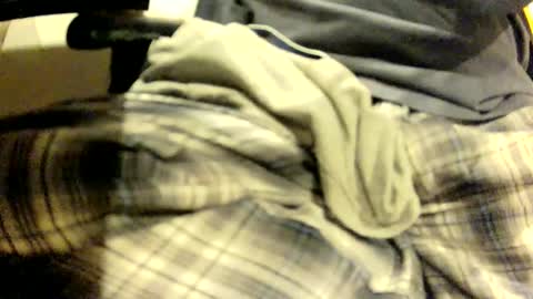 la teaser online show from December 1, 2025, 2:16 am