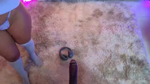 Cris  online show from March 28, 2026, 11:43 am