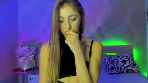 Snapshot of laangelsa chatting on February 10, 2025, 4:25 pm LaAngel online show from February 10, 2025, 4:25 pm