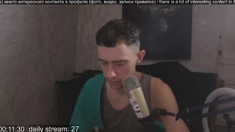 Snapshot of labour_guy chatting on September 13, 2025, 1:38 am Marco online show from September 13, 2025, 1:38 am