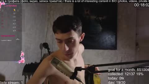 Snapshot of labour_guy chatting on October 27, 2025, 9:08 pm Marco online show from October 27, 2025, 9:08 pm