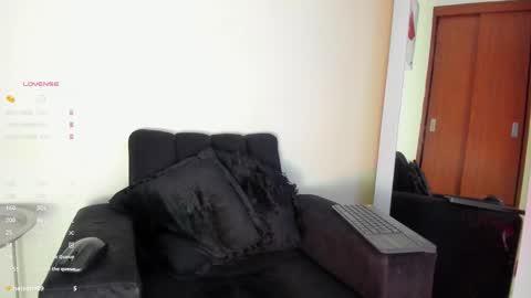 Snapshot of lace_victoria chatting on September 20, 2025, 3:29 am lace_victoria online show from September 20, 2025, 3:29 am