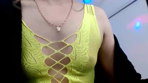 Lacey Phoenix online show from October 14, 2025, 1:28 am