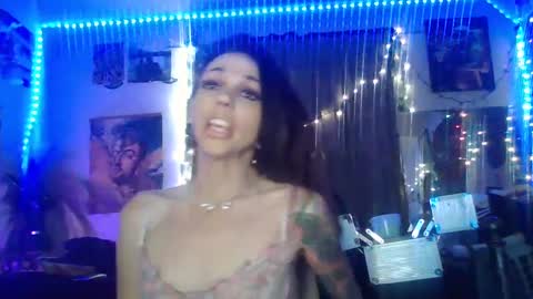 Snapshot of lacilore chatting on September 16, 2025, 11:55 am Laci online show from September 16, 2025, 11:55 am