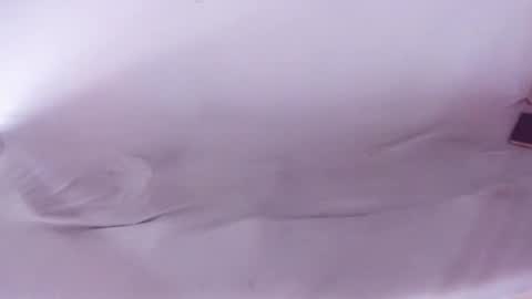 Akyra  online show from December 15, 2025, 1:26 pm