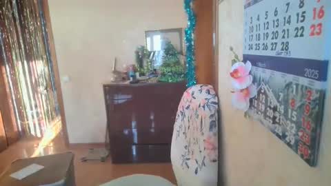 Snapshot of ladamay chatting on February 13, 2025, 5:58 am LadaMay online show from February 13, 2025, 5:58 am