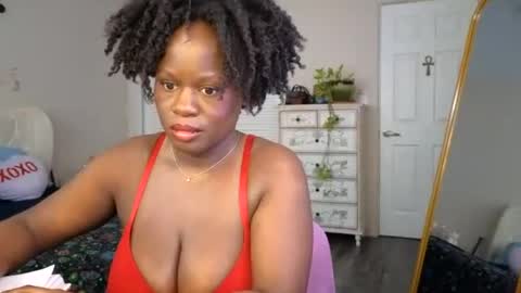 Snapshot of ladiosa_selene chatting on June 30, 2026, 7:26 pm La Diosa Selene online show from June 30, 2026, 7:26 pm