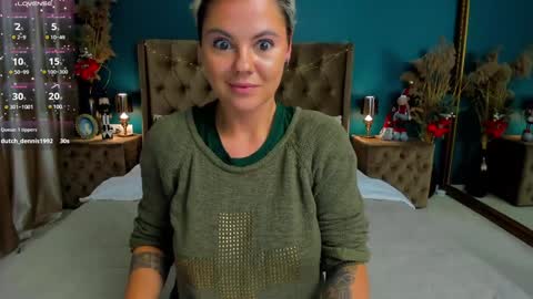 Snapshot of lady_alibi chatting on December 9, 2024, 7:29 pm AliCooper online show from December 9, 2024, 7:29 pm