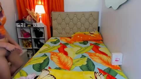 Snapshot of lady_moriseth chatting on January 22, 2025, 9:02 am lady_moriseth online show from January 22, 2025, 9:02 am